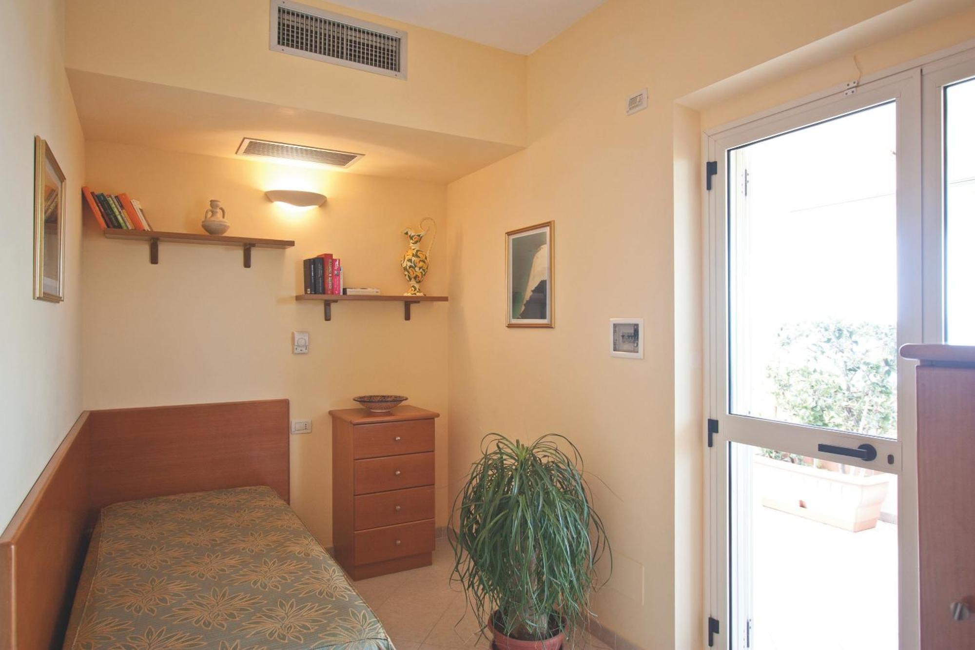Hotel Tirreno Parghelia Exterior photo